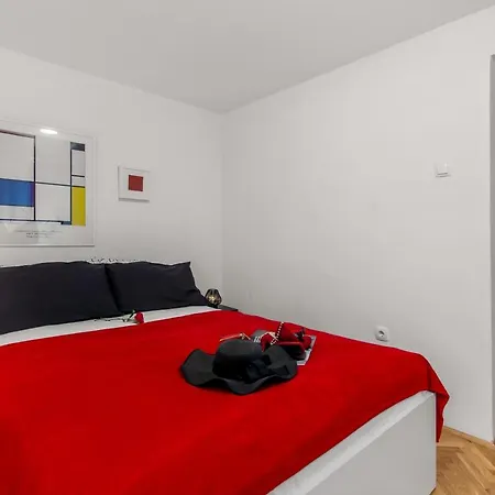 Sancti Viti Apartment *